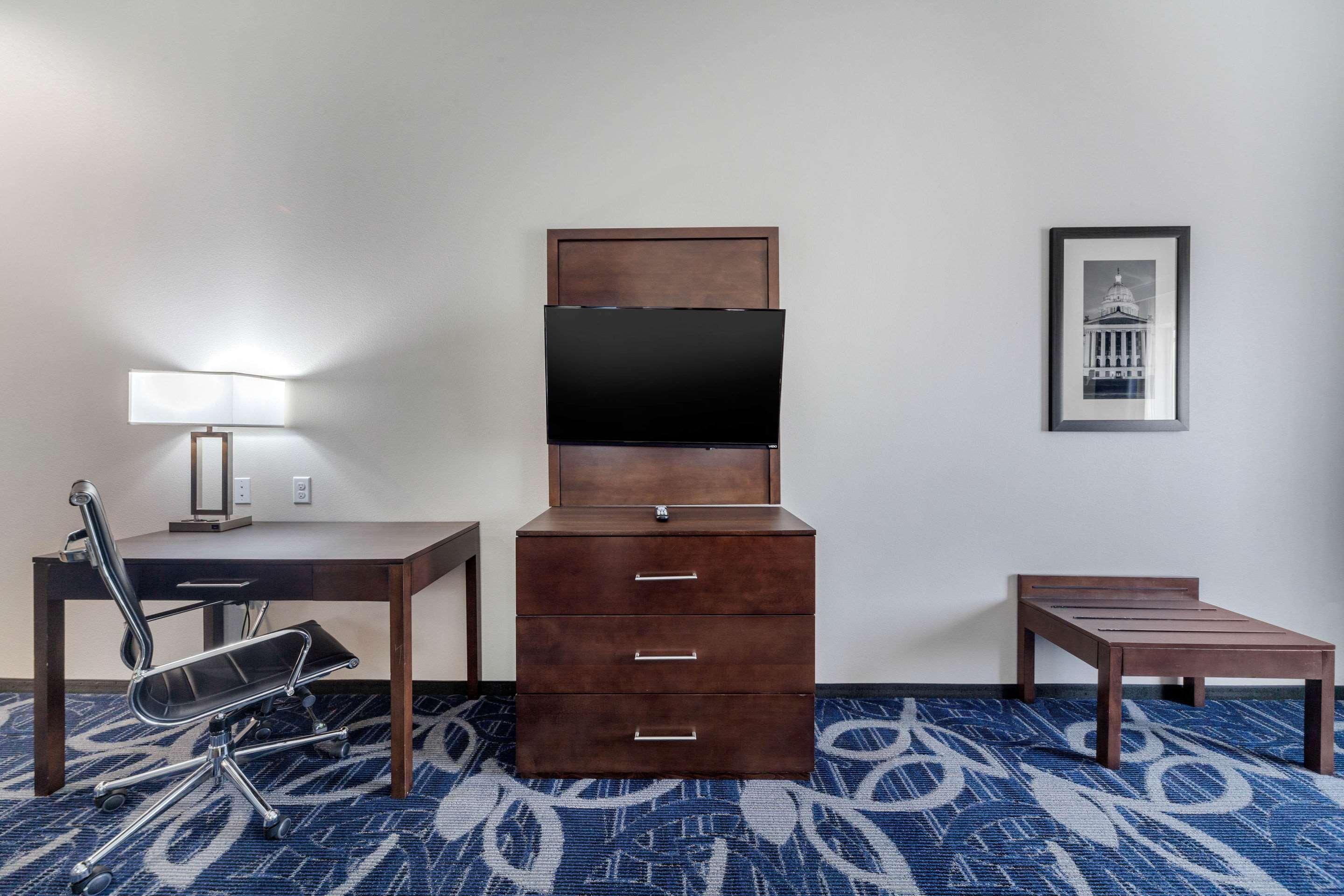 Comfort Inn & Suites Oklahoma City South I-35 Екстер'єр фото