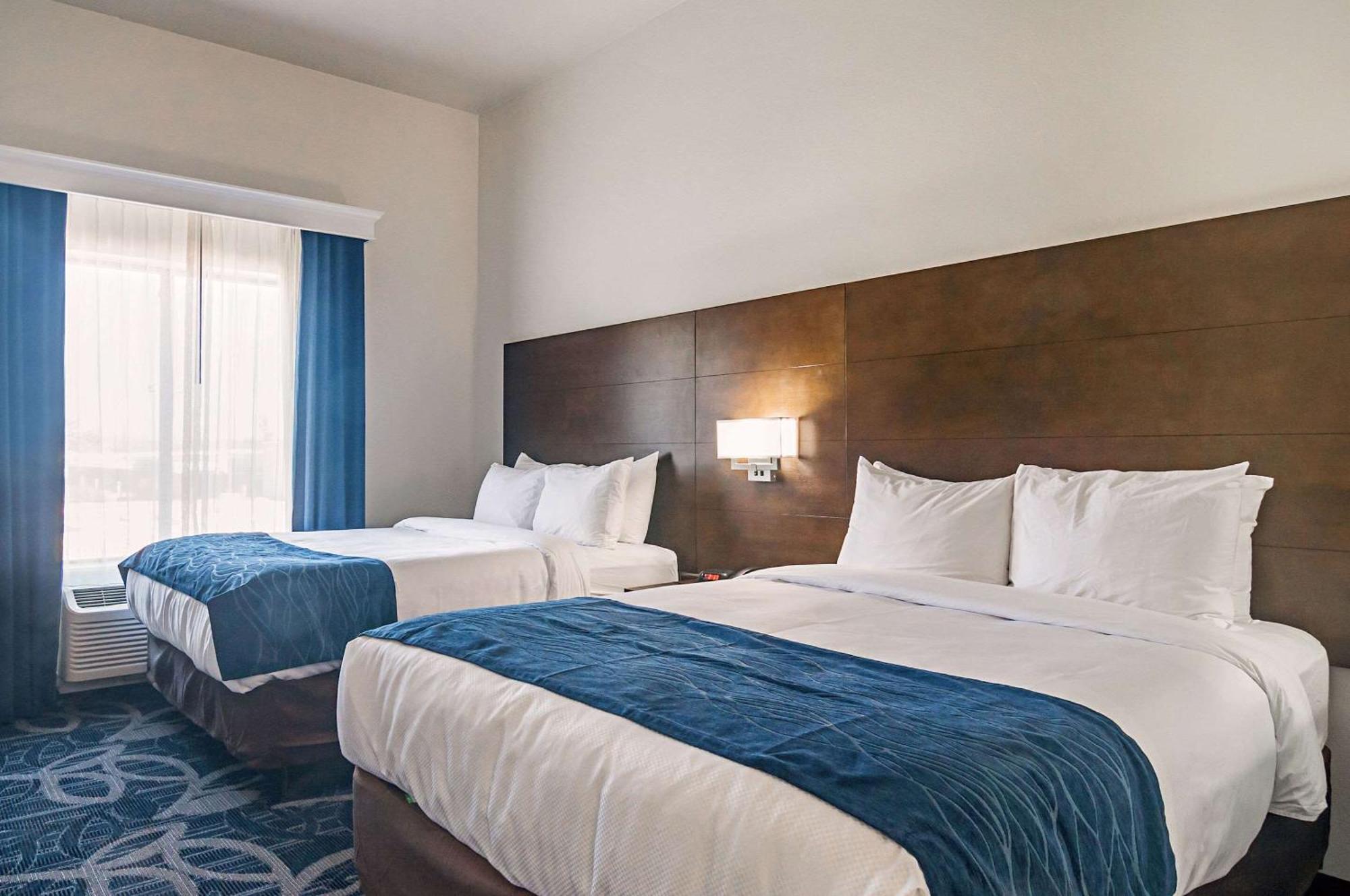 Comfort Inn & Suites Oklahoma City South I-35 Екстер'єр фото